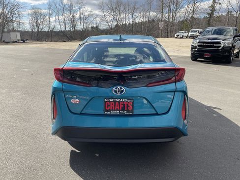 Used 2018 Toyota Prius Prime Premium image 4