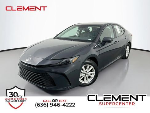 Used 2025 Toyota Camry LE FWD image 1