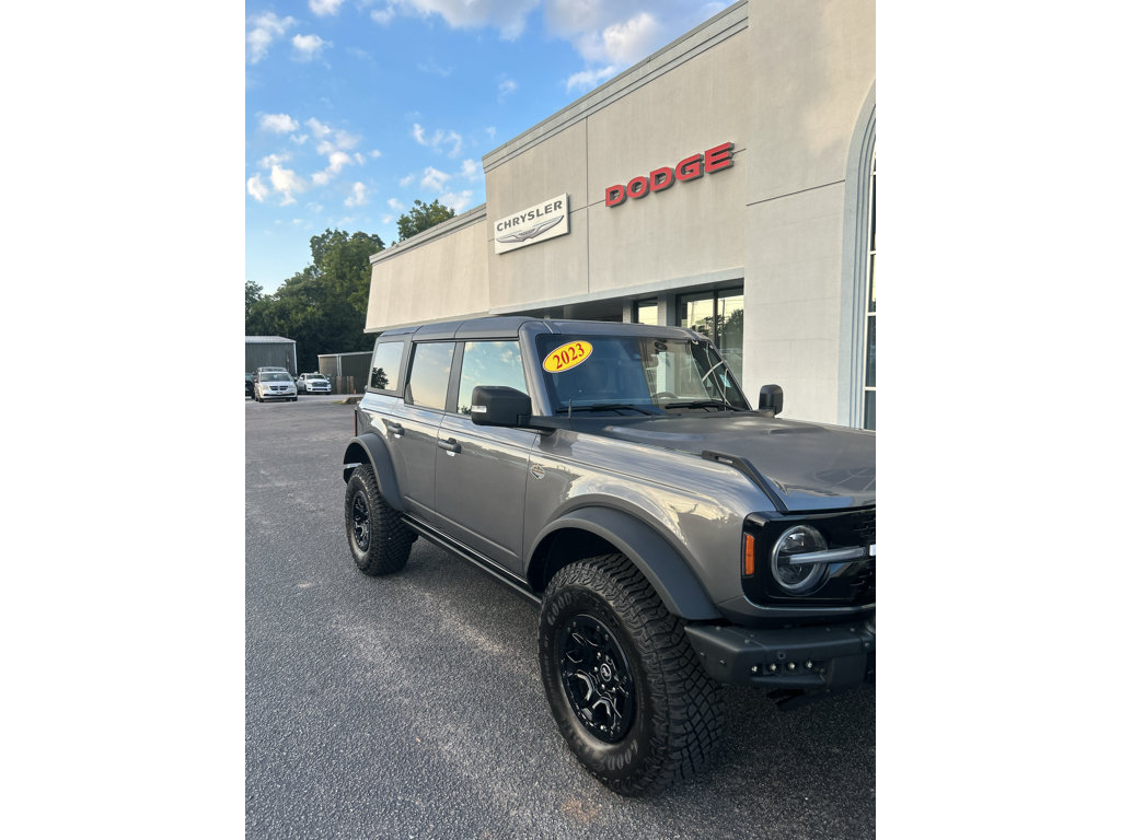 Used 2023 Ford Bronco Wildtrak AWD/4WD image 2