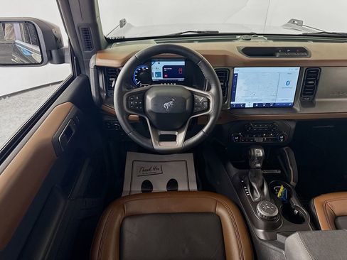Certified 2024 Ford Bronco Outer Banks AWD/4WD image 3