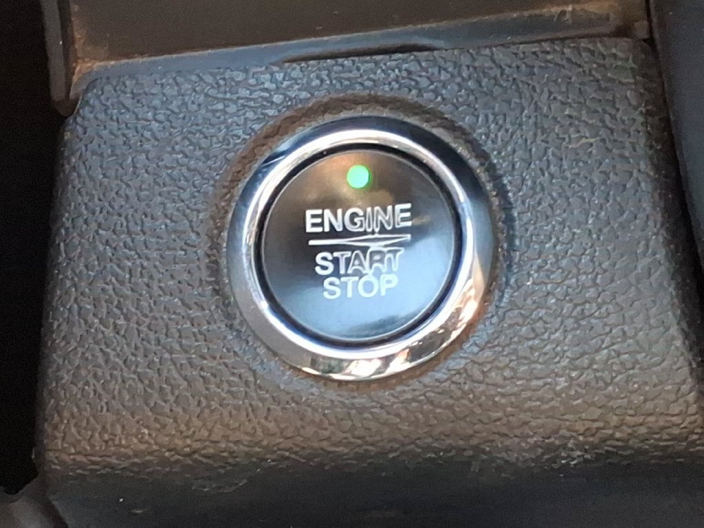 Used 2020 Ford F150 Lariat w/ Equipment Group 502A Luxury AWD/4WD image 21