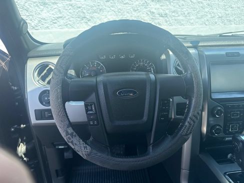 Used 2014 Ford F150 FX4 w/ Equipment Group 402A Luxury AWD/4WD image 21
