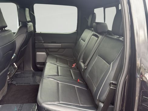 Used 2025 Ford F150 Lariat AWD/4WD image 22