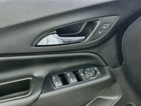 Used 2019 Chevrolet Equinox LT AWD/4WD image 19