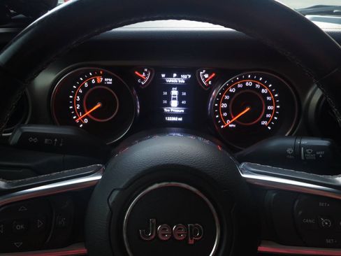 Used 2020 Jeep Gladiator Sport w/ Quick Order Package 24S AWD/4WD image 5
