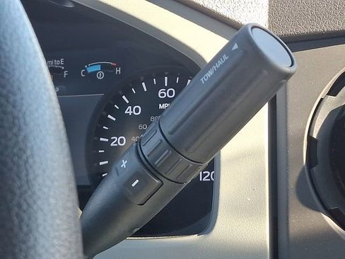 Used 2023 Ford F650 2WD Regular Cab Super Duty image 13