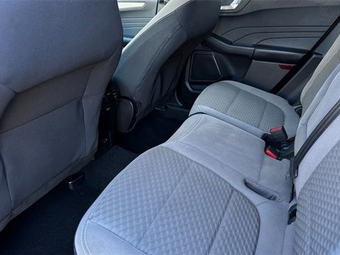 Certified 2021 Ford Escape SE w/ SE Sport Appearance Package image 12