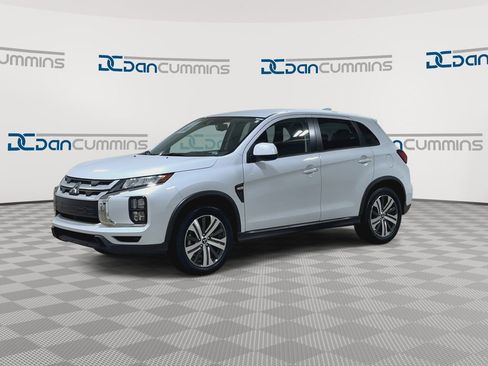 Used 2024 Mitsubishi Outlander Sport ES AWD/4WD image 4