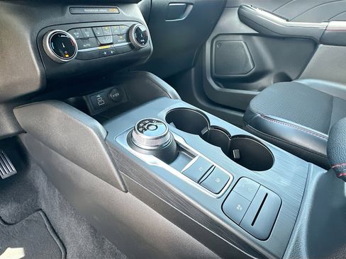 Certified 2025 Ford Escape ST-Line FWD image 16