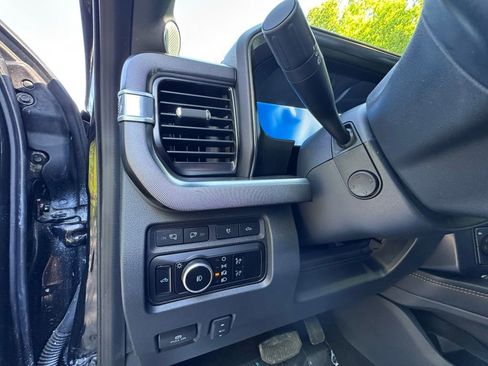 Used 2023 Ford F450 Platinum AWD/4WD image 20