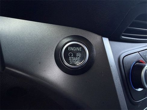 Used 2019 Ford Escape SE image 24