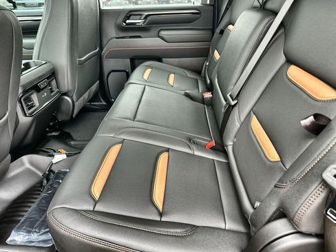 New 2026 GMC Sierra 2500 AT4 w/ AT4 Premium Plus Package AWD/4WD image 16