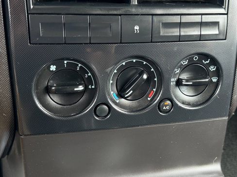 Used 2008 Ford Explorer Sport Trac XLT RWD image 32