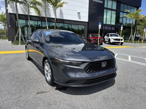 Used 2025 Honda Accord LX image 7