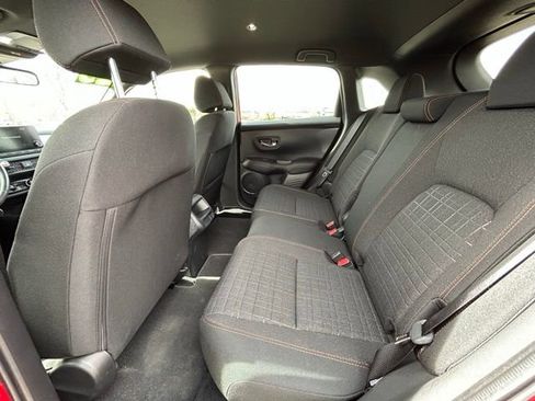 Used 2025 Honda HR-V Sport image 14