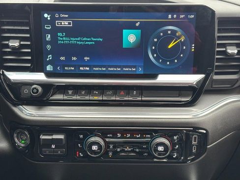 Used 2024 Chevrolet Silverado 3500 High Country w/ High Country Premium Package image 12