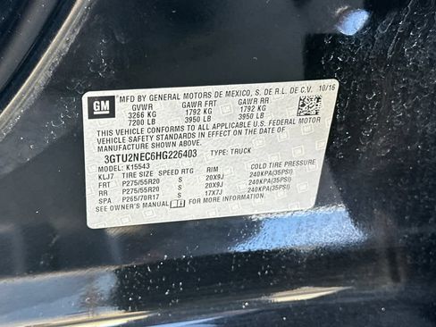 Used 2017 GMC Sierra 1500 SLT AWD/4WD image 28