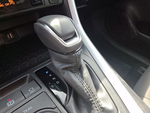 Certified 2024 Toyota RAV4 SE w/ Convenience Package image 15