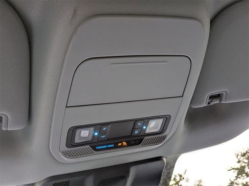 Used 2024 Ford F150 Lightning Flash image 21