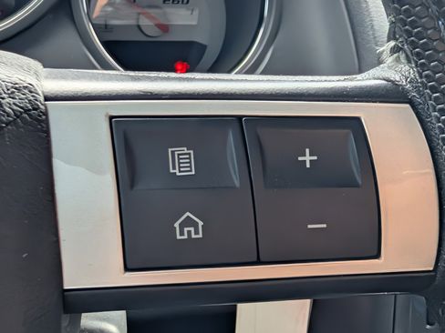 Used 2010 Dodge Challenger SRT8 w/ SRT Option Group II image 8