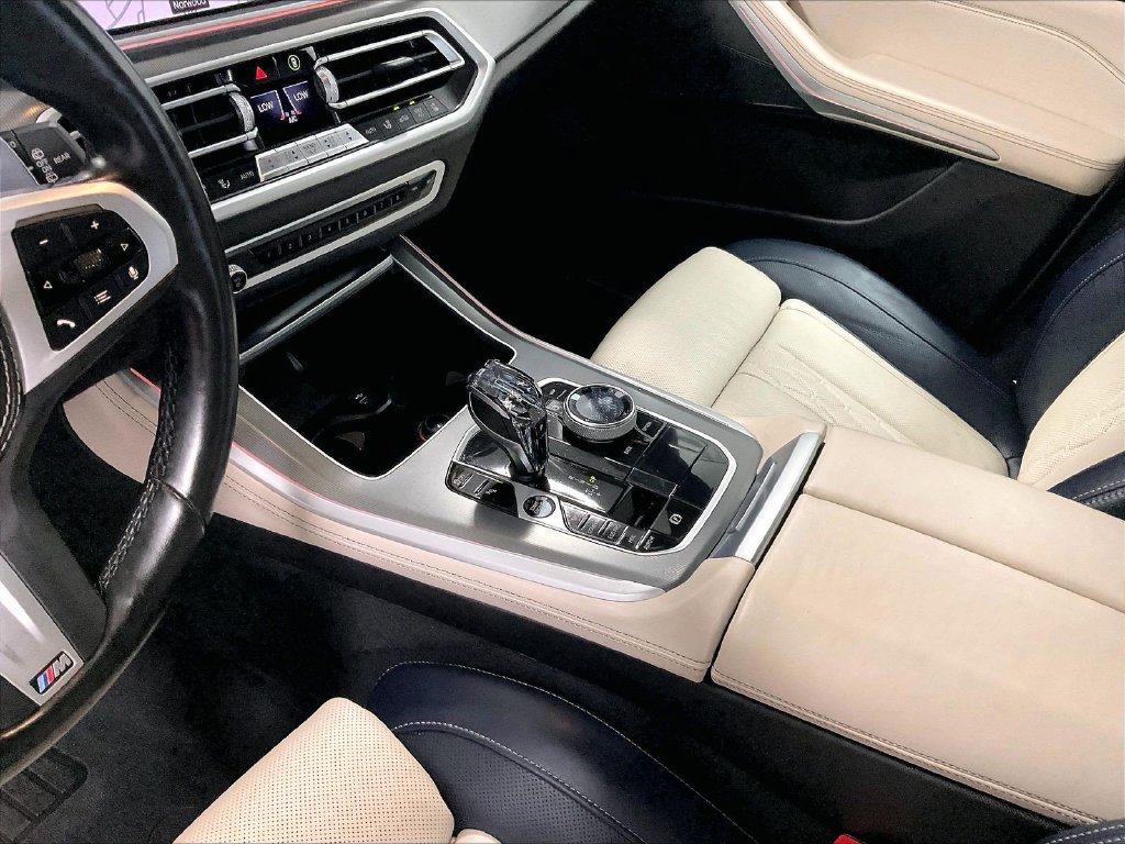 Used 2022 BMW X5 xDrive40i w/ M Sport Package AWD/4WD image 21