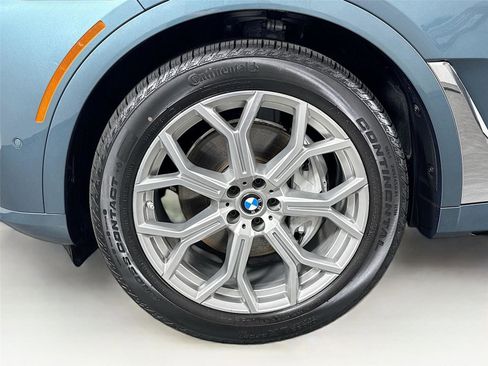 Used 2023 BMW X7 xDrive40i image 12