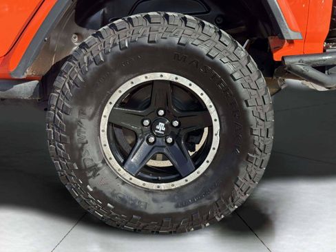 Used 2018 Jeep Wrangler Unlimited Rubicon AWD/4WD image 65