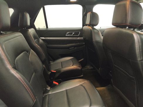 Used 2017 Ford Explorer Sport w/ Equipment Group 401A AWD/4WD image 19