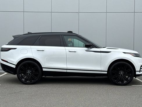 Certified 2026 Land Rover Range Rover Velar Dynamic SE AWD/4WD image 6
