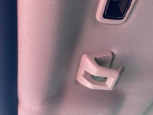 New 2025 Ford Expedition Active image 53