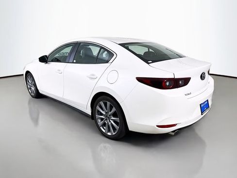Used 2023 MAZDA MAZDA3 s FWD image 5