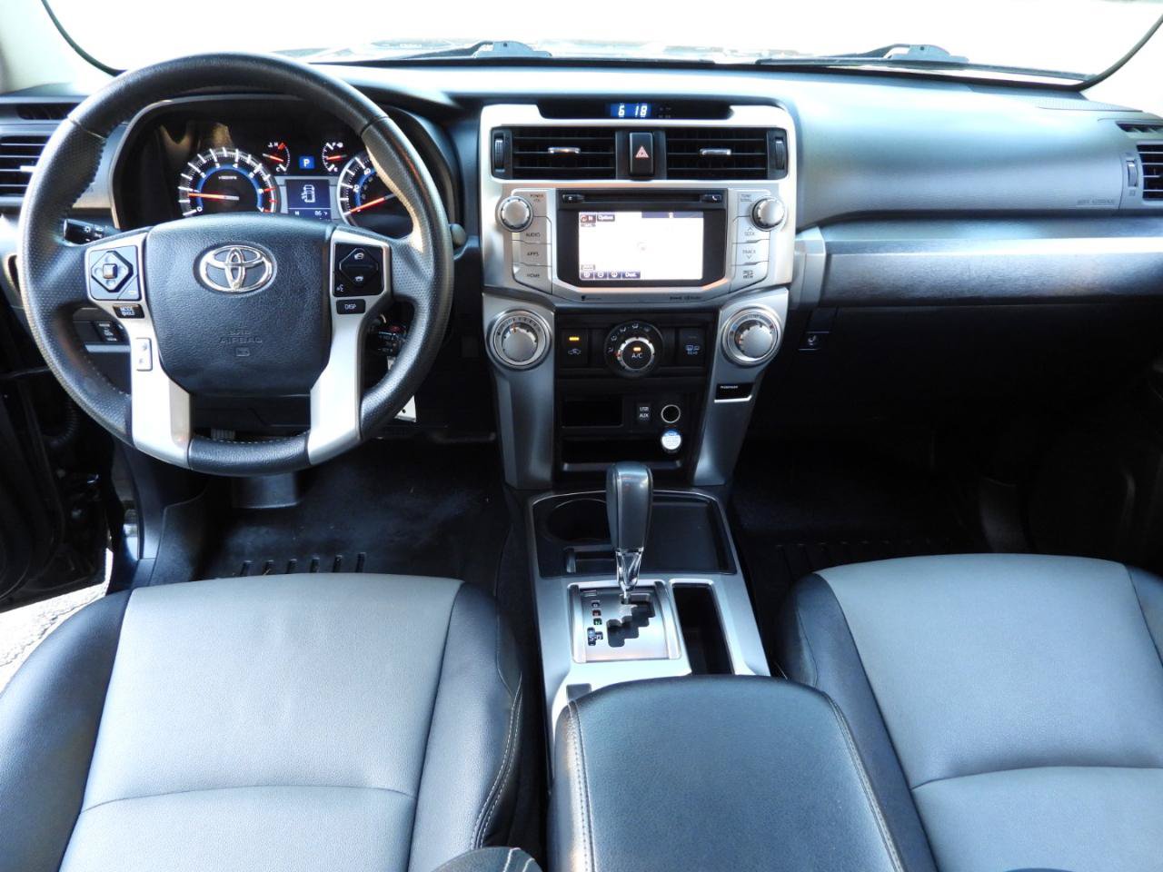 Used 2017 Toyota 4Runner SR5 Premium RWD image 56