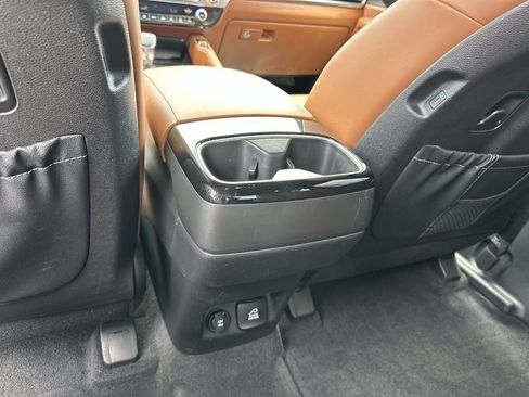 Certified 2025 Kia Telluride SX Prestige X-Line AWD/4WD image 17