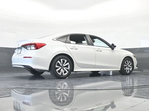 Used 2022 Honda Civic LX image 57