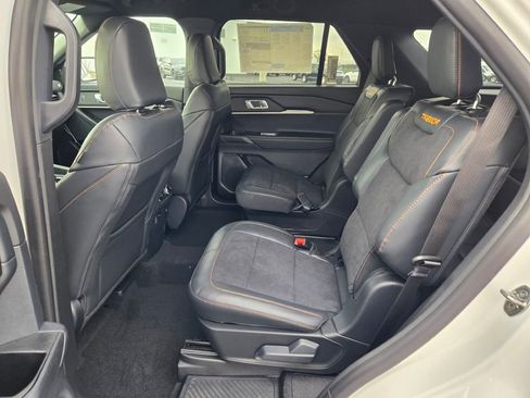 New 2026 Ford Explorer Tremor w/ Tremor Convenience Package image 16