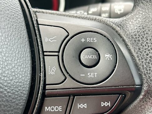 Certified 2023 Toyota RAV4 XLE w/ Convenience Package FWD image 18
