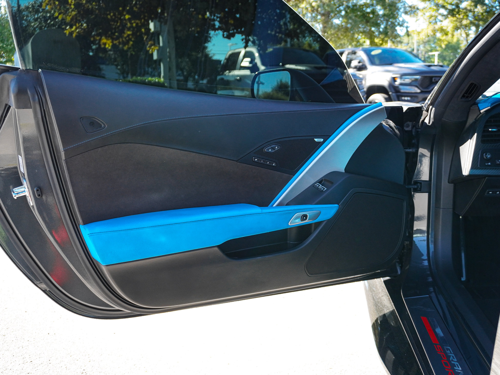 Used 2017 Chevrolet Corvette Grand Sport RWD image 15
