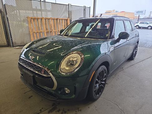 Used 2017 MINI Cooper Clubman S image 3