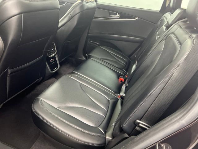 Certified 2022 Lincoln Nautilus Reserve AWD/4WD image 11
