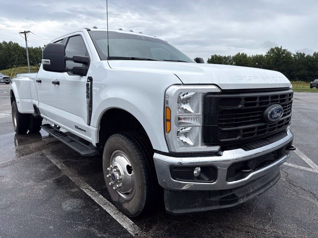 Used 2024 Ford F350 XL AWD/4WD image 1