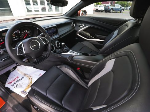 Used 2024 Chevrolet Camaro LT RWD image 16