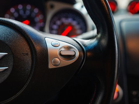 Used 2013 Nissan 370Z NISMO w/ Bose Pkg image 31