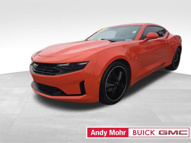 Used 2019 Chevrolet Camaro LT RWD image 8