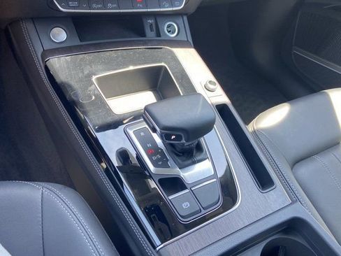 Used 2023 Audi Q5 2.0T Premium Plus AWD/4WD image 23