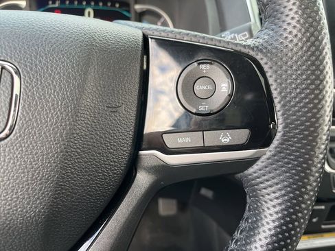 Certified 2019 Honda Passport Touring image 21