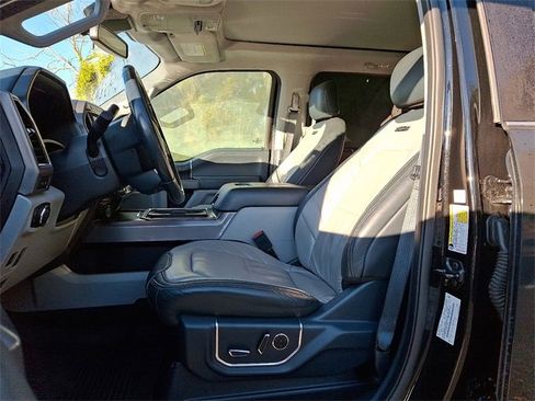 Used 2022 Ford F450 Limited w/ FX4 Off-Road Package image 13
