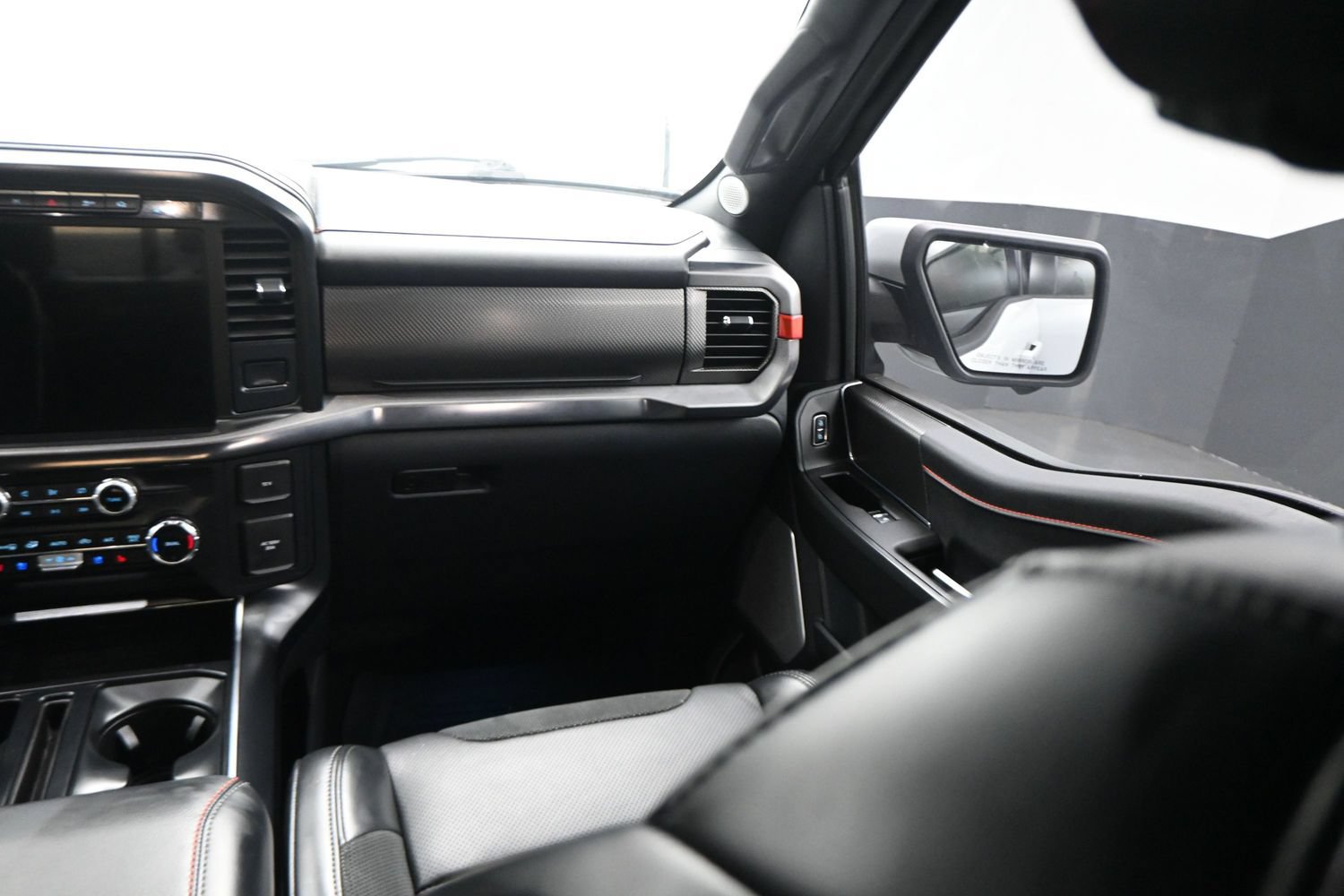 Used 2024 Ford F150 Raptor AWD/4WD image 14