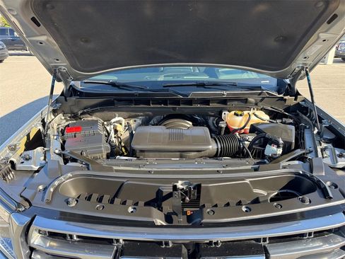 Used 2023 GMC Yukon AT4 w/ AT4 Premium Package image 19