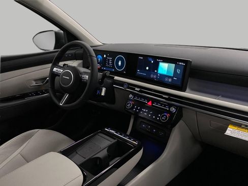New 2026 Hyundai Tucson Limited AWD/4WD image 19