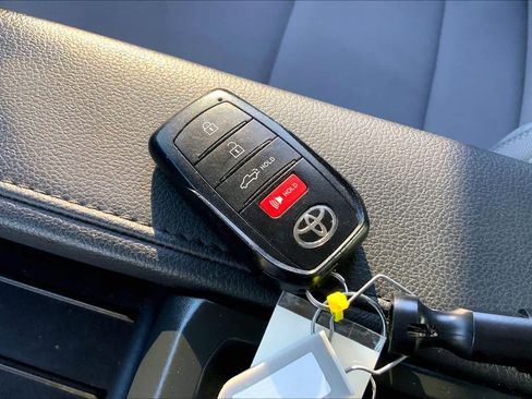 Used 2023 Toyota Tundra SR5 AWD/4WD image 14